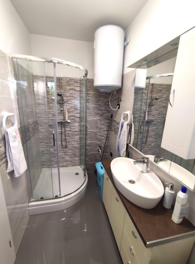 Apartmani Melia Marcelji Экстерьер фото