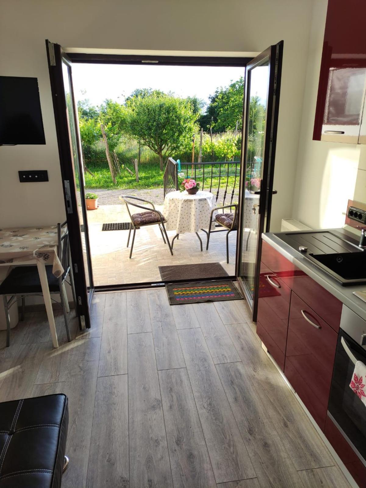 Apartmani Melia Marcelji Экстерьер фото