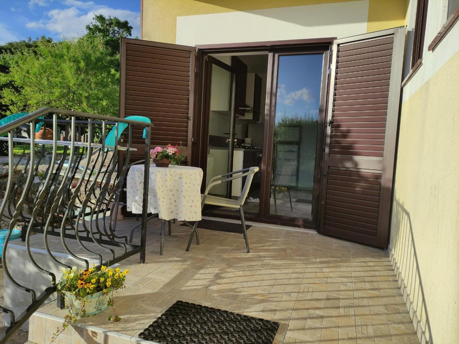 Apartmani Melia Marcelji Экстерьер фото