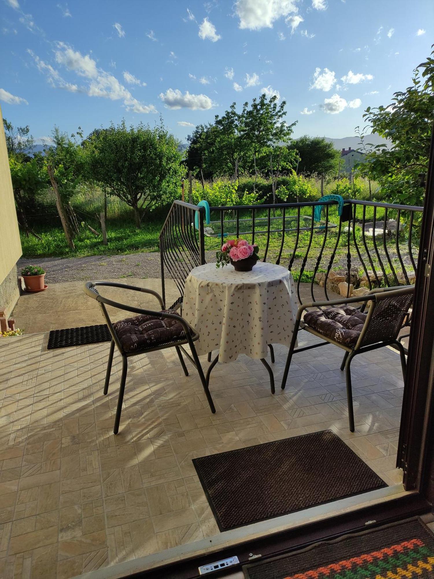Apartmani Melia Marcelji Экстерьер фото